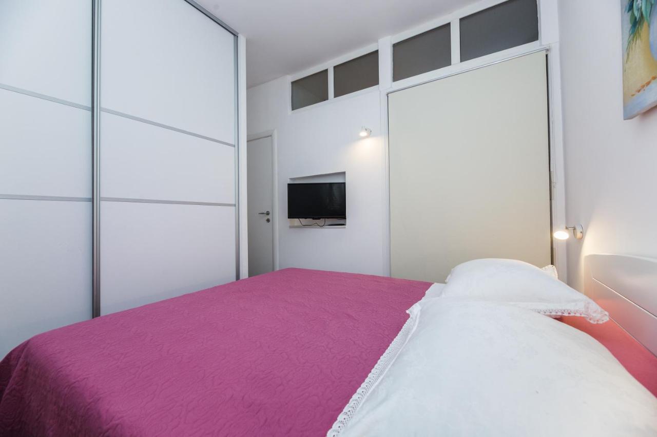 Kastela Agneza Apartment Eksteriør bilde