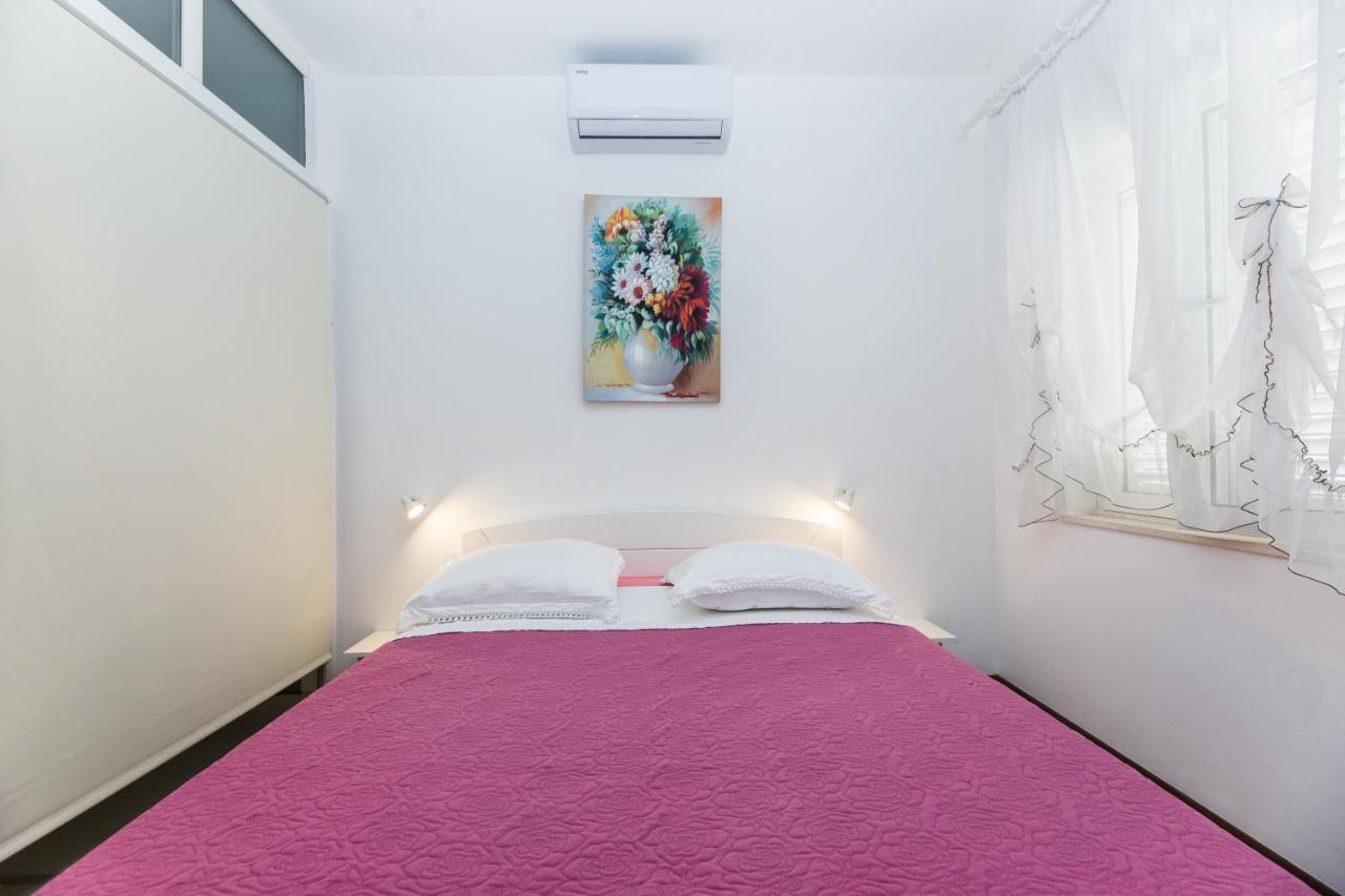 Kastela Agneza Apartment Eksteriør bilde